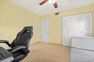 7286 Huntington Ln, Delray Beach, FL 33446 - Photo 25