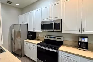 2403 NW 7th St, Boynton Beach, FL 33426 - Photo 3