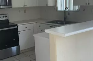 2903 SE 17th Ave, Homestead, FL 33035 - Photo 5