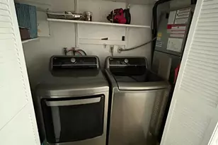 2540 Boundbrook Blvd, Palm Springs, FL 33406 - Photo 5