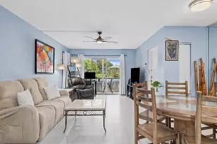 13750 Oneida Dr, Delray Beach, FL 33446 - Photo 9