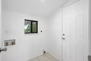 295 NW Archer Ave, Port Saint Lucie, FL 34983 - Photo 19