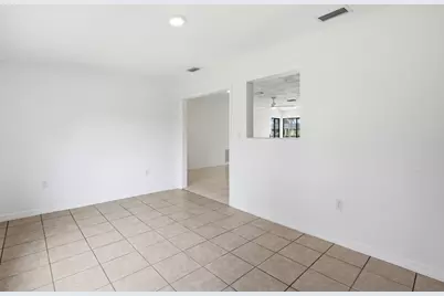 295 NW Archer Avenue, Port Saint Lucie, FL 34983 - Photo 11