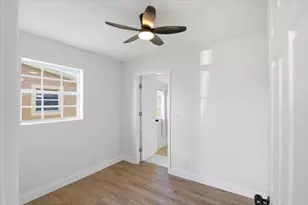 270 SW 10th Ave, South Bay, FL 33493 - Photo 21