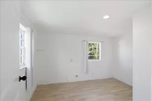 270 SW 10th Ave, South Bay, FL 33493 - Photo 19