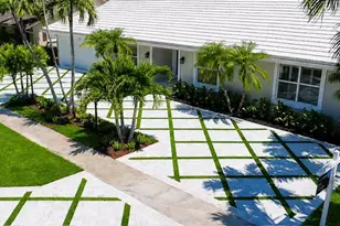 885 Nafa Dr, Boca Raton, FL 33487 - Photo 3