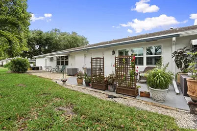 1177 S Drive Circle #B, Delray Beach, FL 33445 - Photo 29