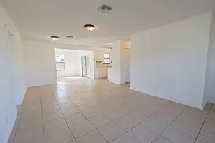 993 SW Cecil Ln, Port Saint Lucie, FL 34953 - Photo 5