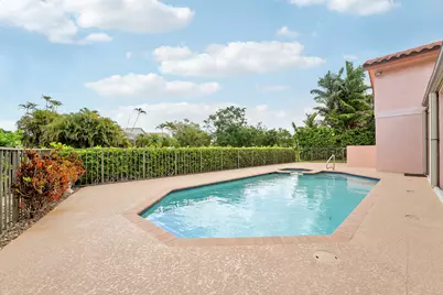 7762 La Corniche Circle, Boca Raton, FL 33433 - Photo 29