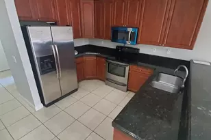 115 Akron St, Lake Worth Beach, FL 33461 - Photo 3