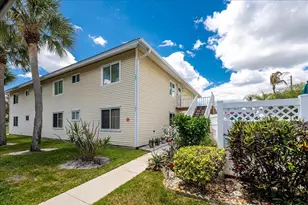 103 SE Village Dr, Port Saint Lucie, FL 34952 - Photo 33