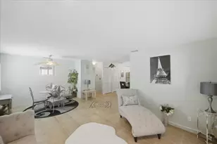 103 SE Village Dr, Port Saint Lucie, FL 34952 - Photo 9