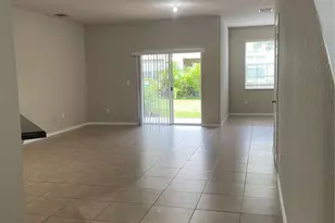 9076 Preston Pl, Tamarac, FL 33321 - Photo 11
