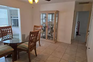 7 Miller Rd, Palm Springs, FL 33461 - Photo 3