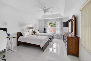 5501 Grande Palm Cir, Delray Beach, FL 33484 - Photo 13