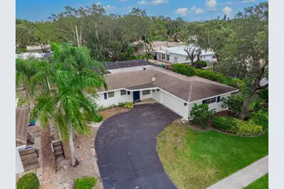 276 SW 7th Avenue, Boca Raton, FL 33486 - Photo 1