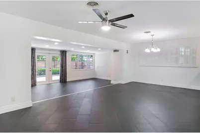 276 SW 7th Avenue, Boca Raton, FL 33486 - Photo 13