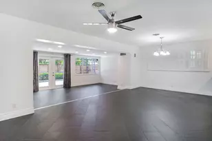 276 SW 7th Ave, Boca Raton, FL 33486 - Photo 13
