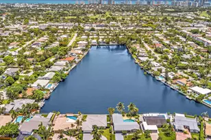 1640 NE 43rd St, Oakland Park, FL 33334 - Photo 75