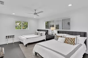 1640 NE 43rd St, Oakland Park, FL 33334 - Photo 53