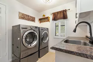 13739 Ishnala Cir, Wellington, FL 33414 - Photo 23