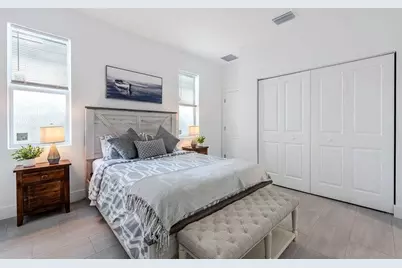2689 Hiawatha Avenue, West Palm Beach, FL 33409 - Photo 21