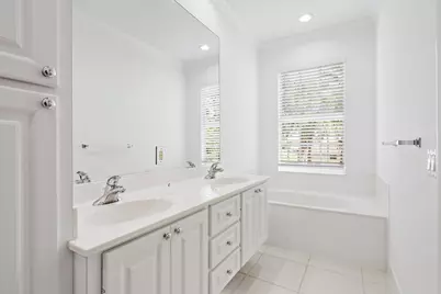 474 Capistrano Drive, Palm Beach Gardens, FL 33410 - Photo 13