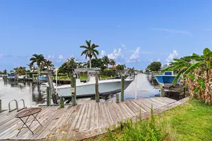 1209 SW Dyer Point Rd, Palm City, FL 34990 - Photo 9