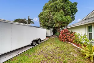 1209 SW Dyer Point Rd, Palm City, FL 34990 - Photo 45