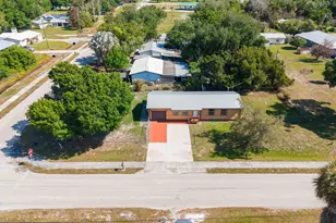 612 SW 9th St, Okeechobee, FL 34974 - Photo 3