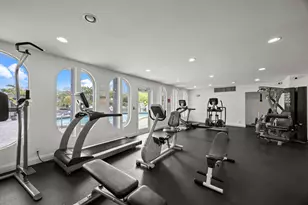300 Diplomat Pkwy, Hallandale Beach, FL 33009 - Photo 21