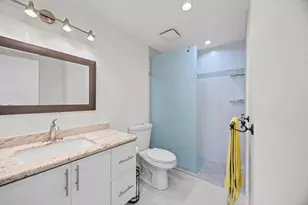 300 Diplomat Pkwy, Hallandale Beach, FL 33009 - Photo 11