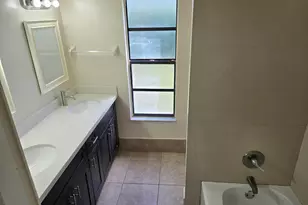 3921 NW 114th Ave, Coral Springs, FL 33065 - Photo 15