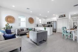 2615 Hiawatha Ave, West Palm Beach, FL 33409 - Photo 1