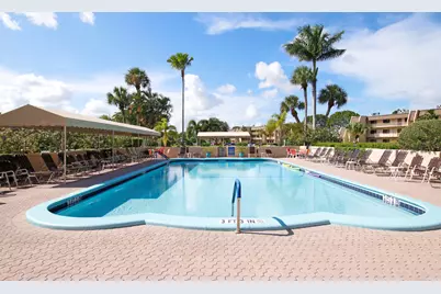 4254 Deste Court #305, Lake Worth, FL 33467 - Photo 13