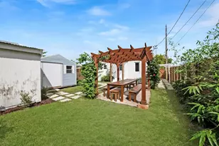 308 SW 1st St, Delray Beach, FL 33444 - Photo 19
