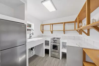 308 SW 1st Street, Delray Beach, FL 33444 - Photo 9
