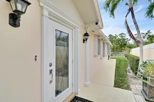 8558 SE Retreat Dr, Hobe Sound, FL 33455 - Photo 3