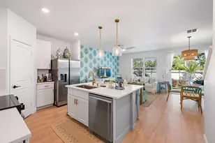 327 SE Halifax Ln, Stuart, FL 34994 - Photo 5