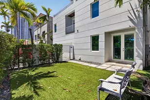 915 SE 2nd Ct, Fort Lauderdale, FL 33301 - Photo 31