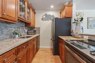 1001 NE 8th Ave, Delray Beach, FL 33483 - Photo 11