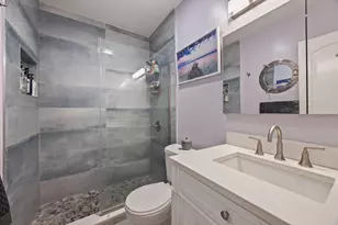 1001 NE 8th Ave, Delray Beach, FL 33483 - Photo 17