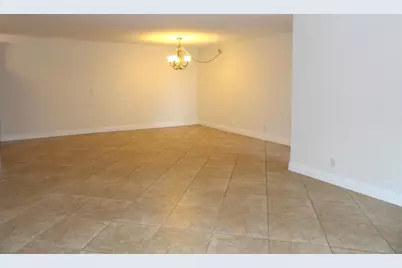 702 Sunny Pine Way #G1, Greenacres, FL 33415 - Photo 5