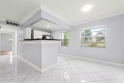 339 Normandy, Delray Beach, FL 33484 - Photo 9