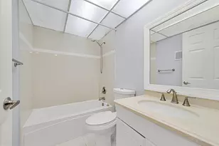 339 Normandy, Delray Beach, FL 33484 - Photo 13