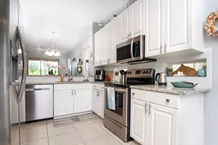 3751 NW Willow Creek Dr, Jensen Beach, FL 34957 - Photo 5