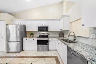 6060 Petunia Rd, Delray Beach, FL 33484 - Photo 5