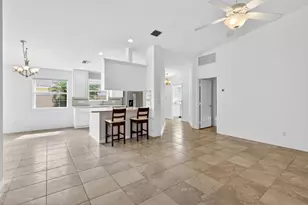 11439 SW Pembroke Dr, Port Saint Lucie, FL 34987 - Photo 11