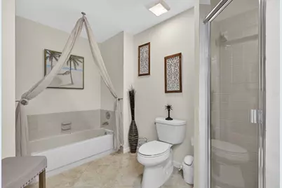 23 Lexington Lane W #B, Palm Beach Gardens, FL 33418 - Photo 13