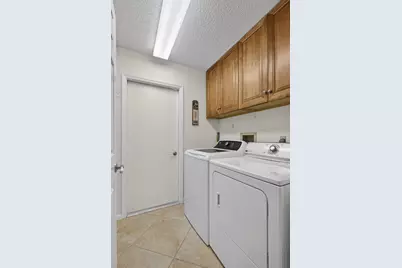 23 Lexington Lane W #B, Palm Beach Gardens, FL 33418 - Photo 27